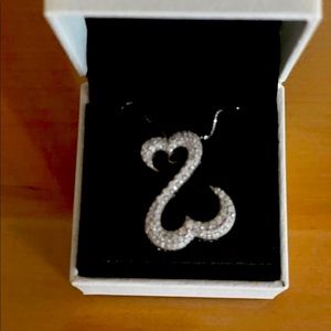Open heart Diamond pendant 1 carat